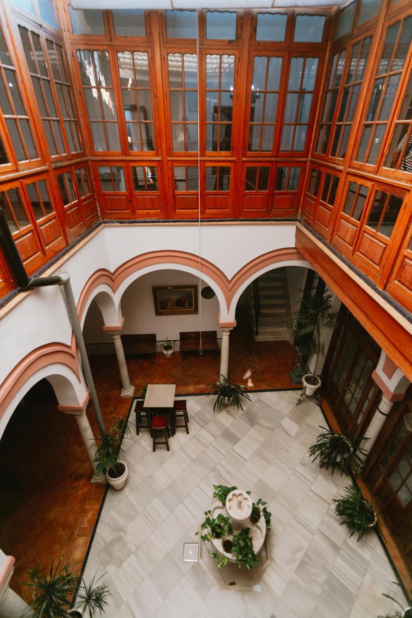 Komodo Casa Maravillas Rooms Seville Exterior photo