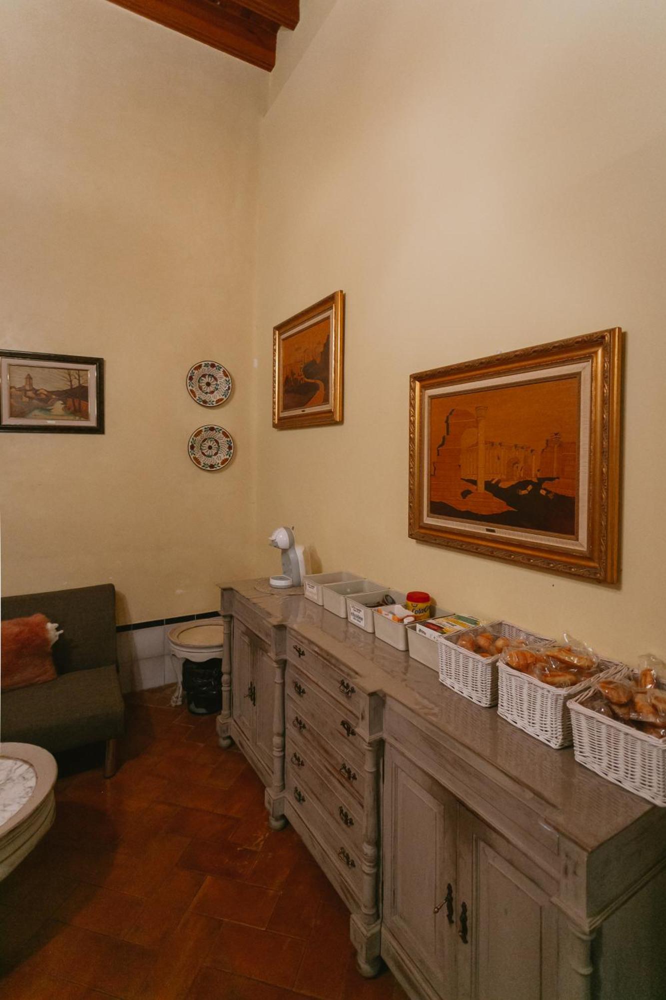 Komodo Casa Maravillas Rooms Seville Exterior photo