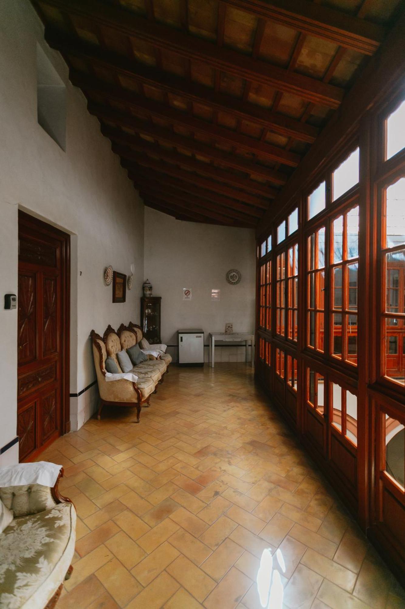 Komodo Casa Maravillas Rooms Seville Exterior photo